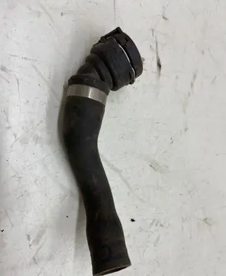 Audi A6 S6 C7 4G Engine coolant pipe/hose 4G0122293E
