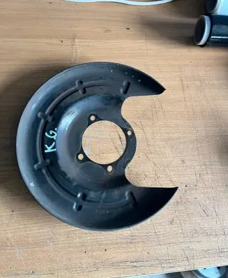 Opel Astra K Rear brake disc plate dust cover 13362354