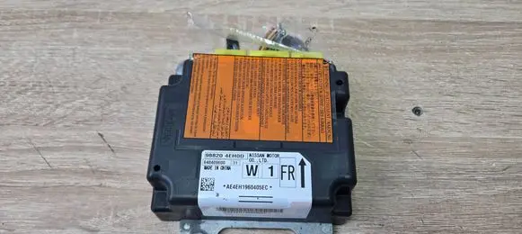 Nissan Qashqai Airbag control unit/module 988204EH0D