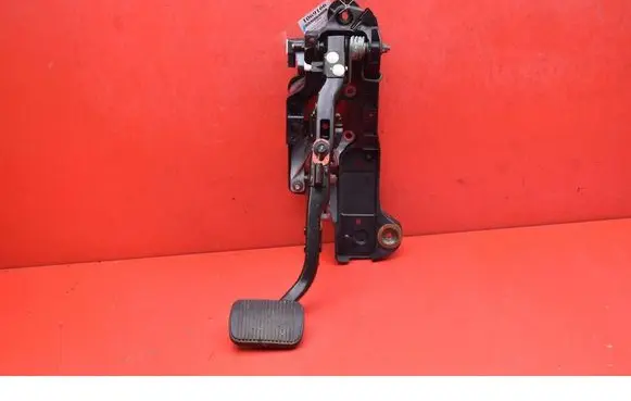 Ford Grand C-MAX Accelerator throttle pedal FV682455AD