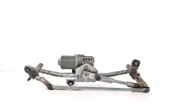 Volkswagen ID.4 Front wiper linkage and motor