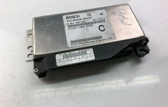 Nissan Primera Other control units/modules 0265108013 P599
