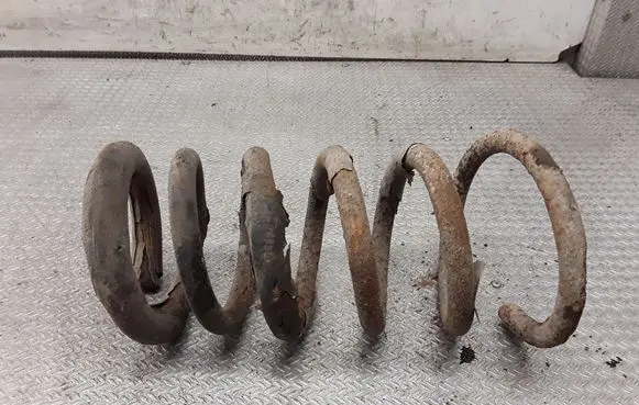 Volvo XC90 Rear coil spring