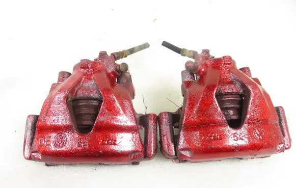 Volkswagen PASSAT B4 Front brake caliper