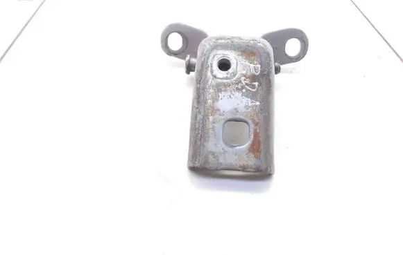 Ford Mondeo MK II Front door lower hinge 93BBF22806AK