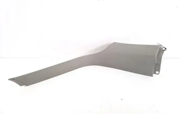 Mercedes-Benz ML W164 (D)pillar trim (top) A1646909425