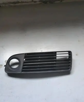 Audi A6 S6 C5 4B Front bumper lower grill 4B0807681J