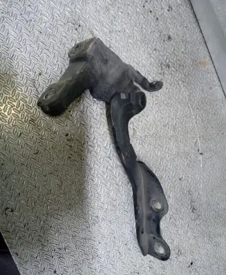 KIA Ceed Engine bonnet/hood hinges