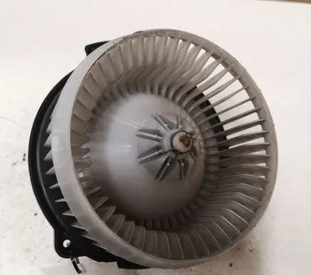 Honda CR-V Heater fan/blower 1940001600