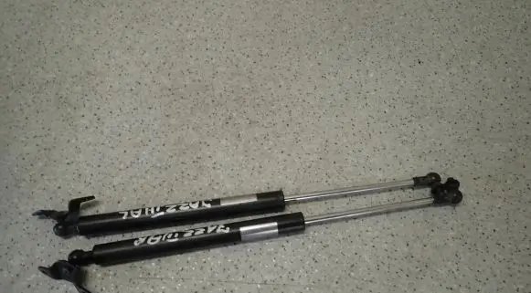 Honda Jazz Tailgate strut 