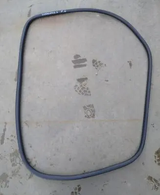 Opel Grandland X Front door rubber seal
