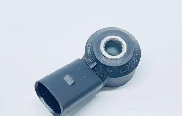 Volkswagen Golf VII Detonation knock sensor 030905377D