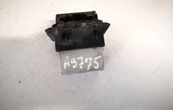 Peugeot 308 Heater blower motor/fan resistor t1000034z
