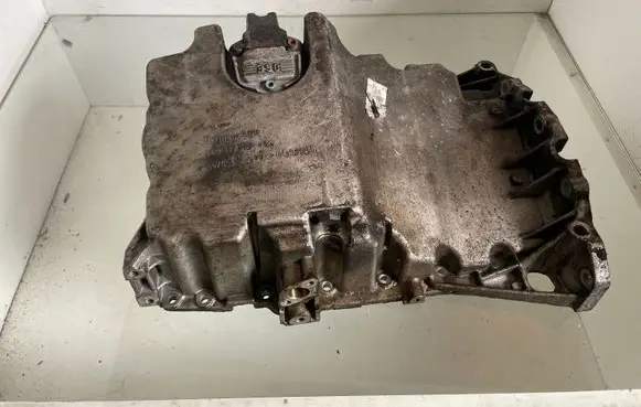 Oil sump