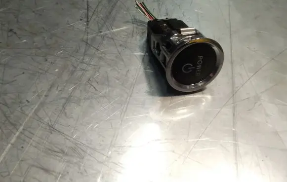Toyota Prius (XW20) Engine start stop button switch 7102W59C 15A710