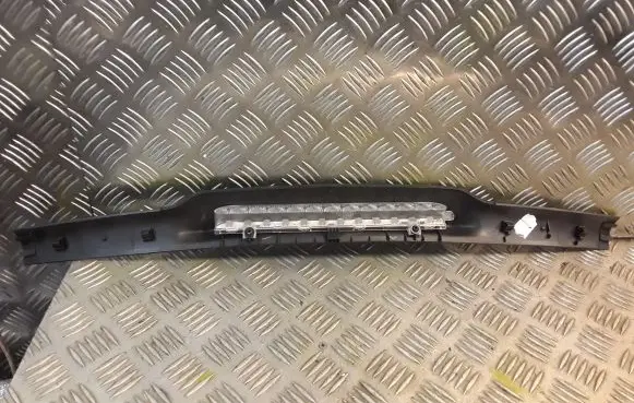 Mini One - Cooper Coupe R56 Third/center stoplight 7221834