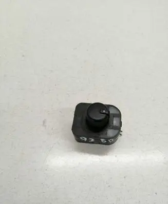 Audi A3 S3 8P Wing mirror switch 8E0959565