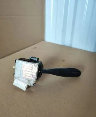 Toyota Corolla E120 E130 Indicator stalk 173713 173681
