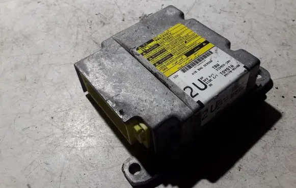 Toyota Avensis T250 Airbag control unit/module 8917005190
