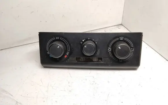 Skoda Roomster (5J) Climate control unit 5J0820045 6870000 28012008