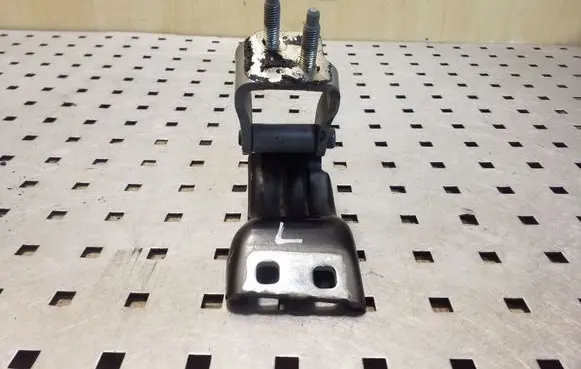 Volkswagen PASSAT B7 Tailgate/trunk/boot hinge 3C9827301D