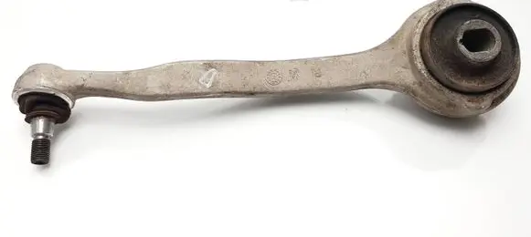 Mercedes-Benz C W203 Front lower control arm/wishbone