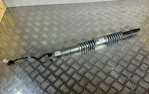 BMW 5 F10 F11 Tailgate strut 925134 51244875383 0109201226