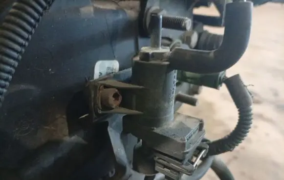 Peugeot 807 Turbo solenoid valve