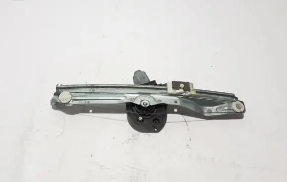 Renault Espace V (RFC) Rear window lifting mechanism without motor 827210154R