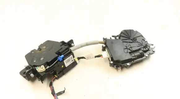 Tailgate/trunk/boot lock/catch/latch