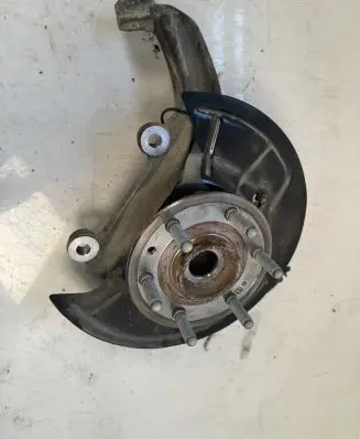 Dodge RAM Front wheel hub LN348429 68265014AA