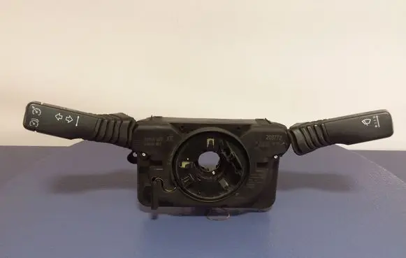 Other switches/knobs/shifts