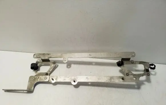 Audi e-tron Other engine bay part 4KE819379G