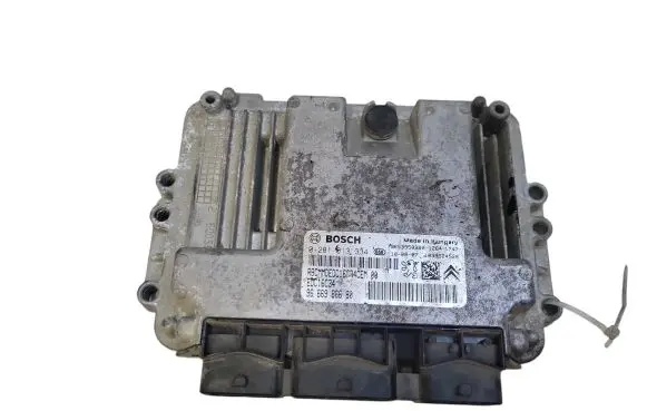Peugeot 5008 Engine control unit/module 9666986680 0281013334 EDC16C34