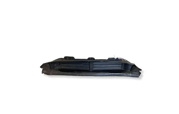 Volvo XC90 Intercooler air channel guide 31353797