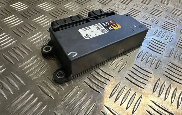 Opel Insignia B Airbag control unit/module 13526698 8110100000000X 812586170