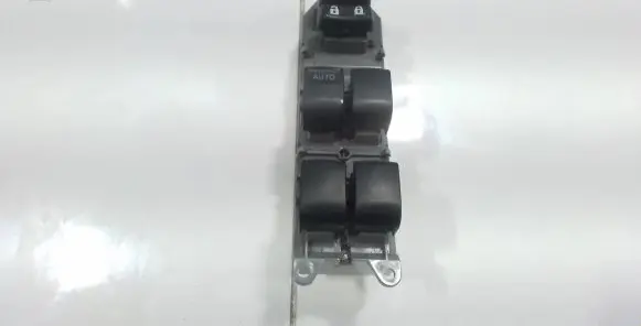 Toyota Auris 150 Electric window control switch 192835