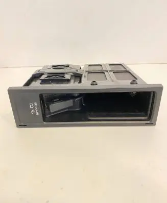 Head unit multimedia control