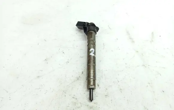 Mercedes-Benz S W221 Fuel injector A6290700287