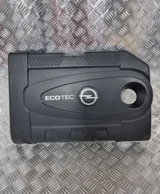Opel Insignia A Engine cover (trim) 55576413