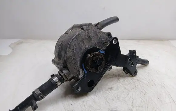 Audi A3 S3 8P Vacuum pump 038145209MKAS 038145209M