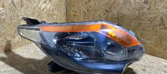Mitsubishi L200 Headlight/headlamp 3254207