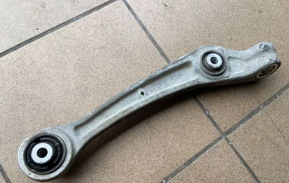 Audi A7 S7 4G Front lower control arm/wishbone 8K0407156C