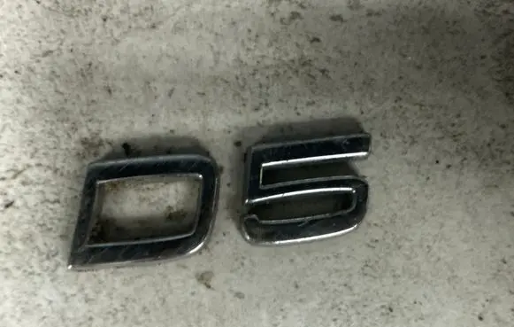 Volvo S80 Manufacturer badge logo/emblem