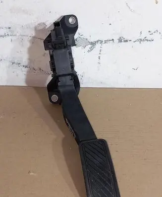 Ford Fiesta Accelerator throttle pedal 6PV01255003