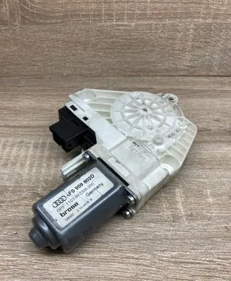 Audi A6 S6 C6 4F Front door window regulator motor 4F0959802D