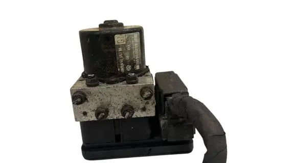 Volkswagen Golf V ABS Pump 1K0907379Q