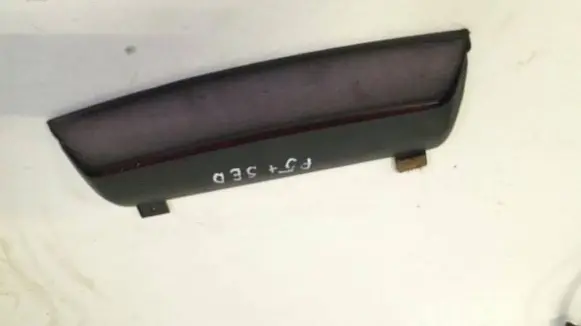 Volkswagen PASSAT B5.5 Third/center stoplight 3B5945135C