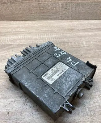 Volkswagen PASSAT B4 Engine control unit/module ECU 028906021CK 0281001423 424
