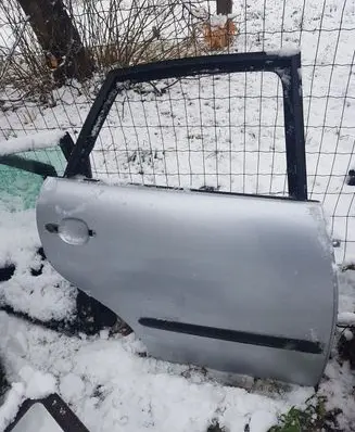 Seat Ibiza III (6L) Rear door